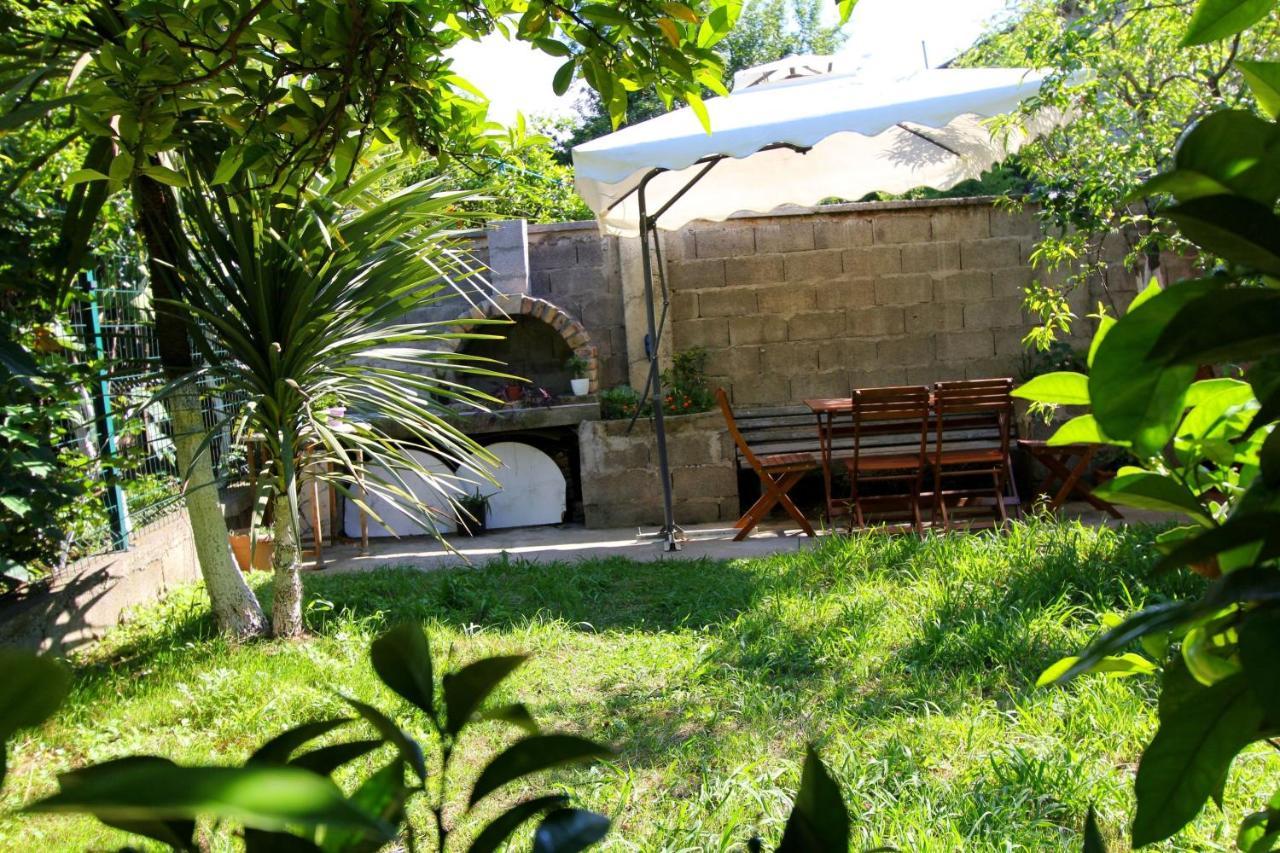 Aparthotel My Home Batumi Exterior photo