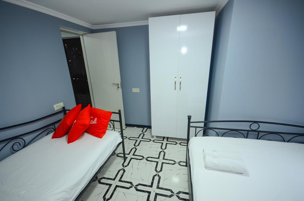 Aparthotel My Home Batumi Exterior photo
